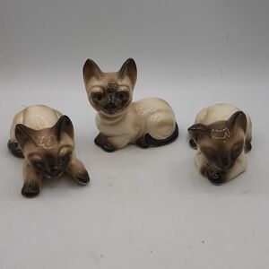Vintage 1970's Cameron & Sons Ceramic Siamese Cats Blue Eyes Set of 3 Korea